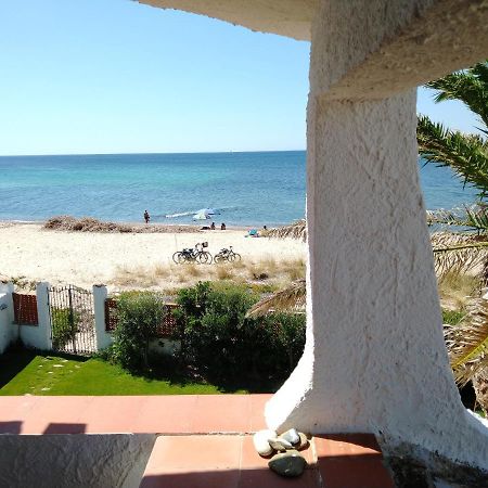 In Front Of The Beach - La Terrazza Sul Mare Flumini di Quartu Kültér fotó
